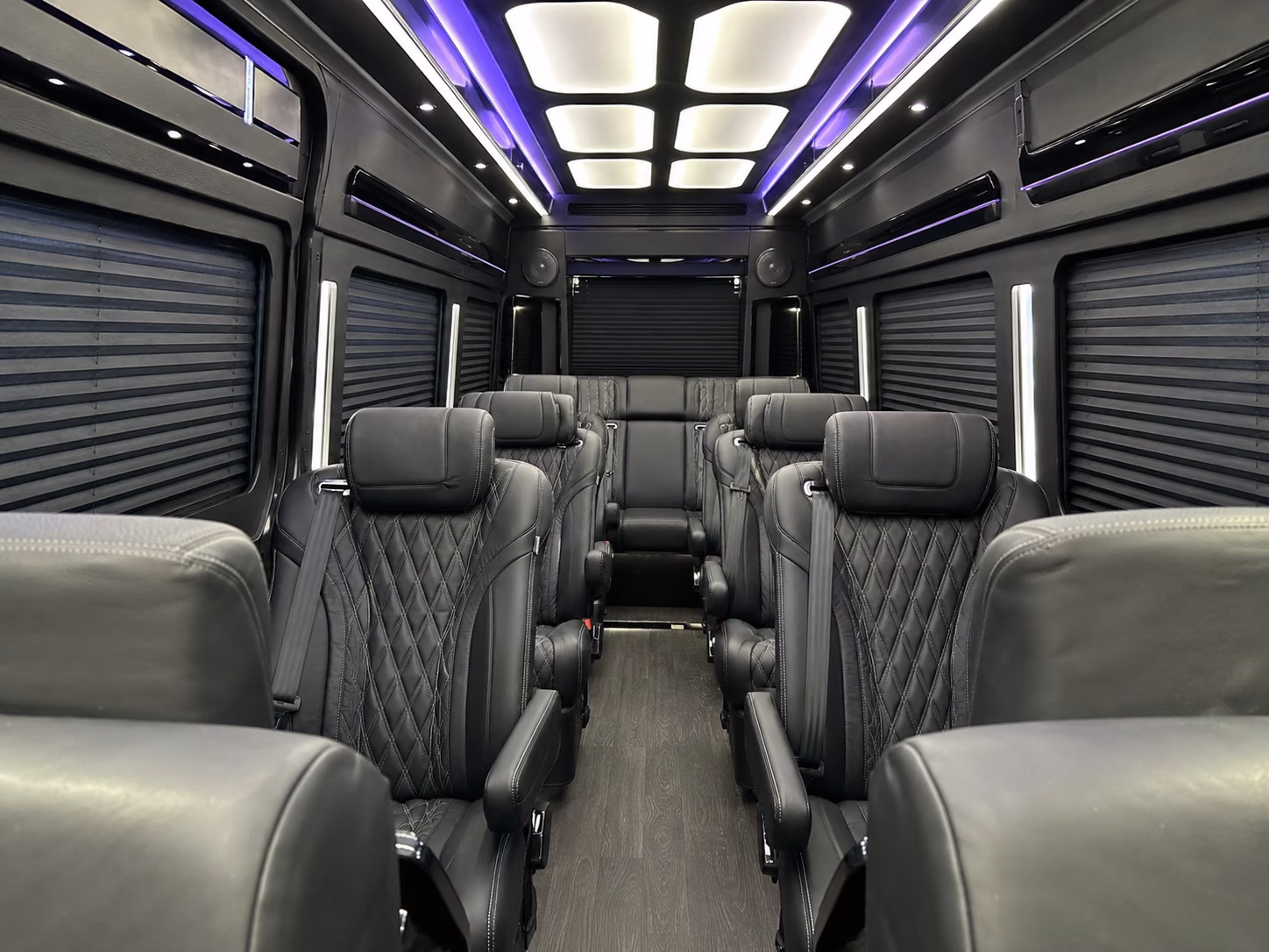guest shuttles to giacomo x27 s vineyard event center and wedding venues around tulsa