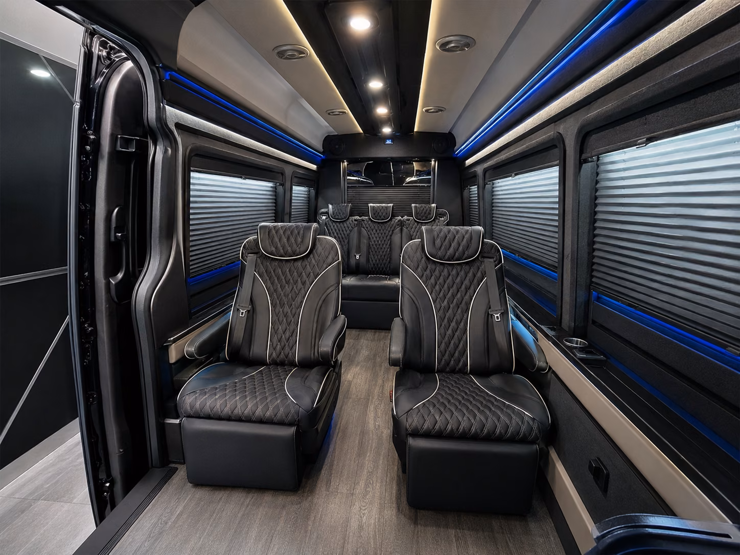 tulsa airport shuttle buses for employees